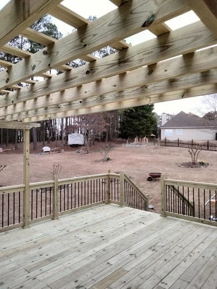 Land O Lakes deck builders - pergola rafters outdoor living